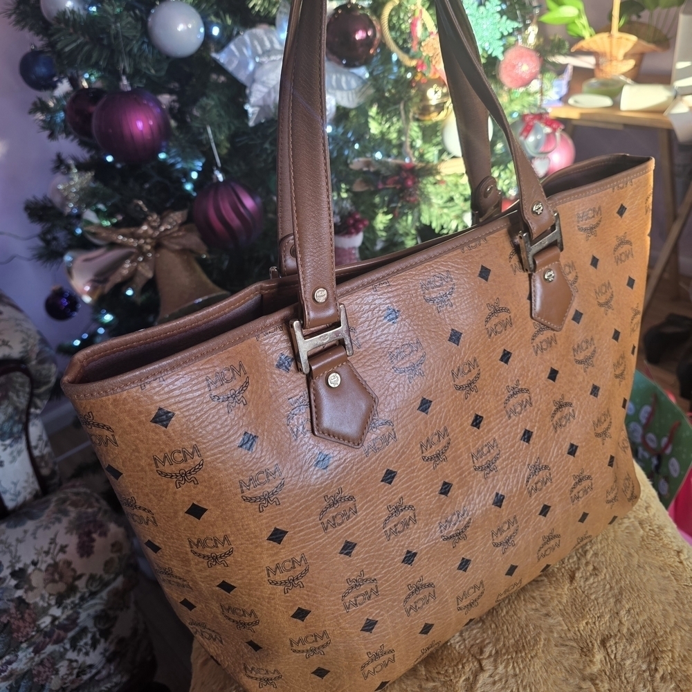 MCM Brown and Tan Tote Bag - Picture 2 of 10